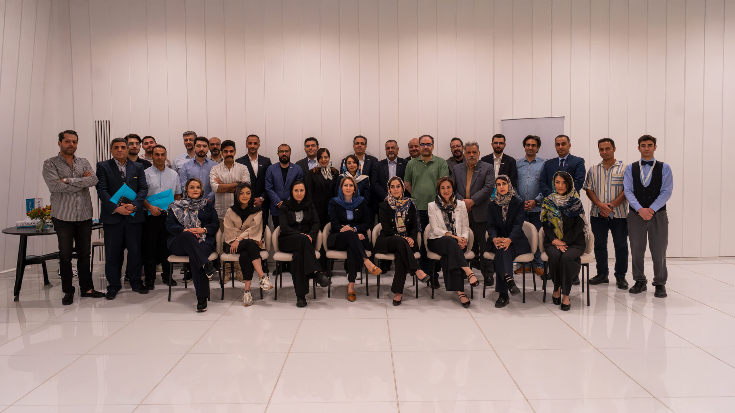 آکادمی نکسالایف